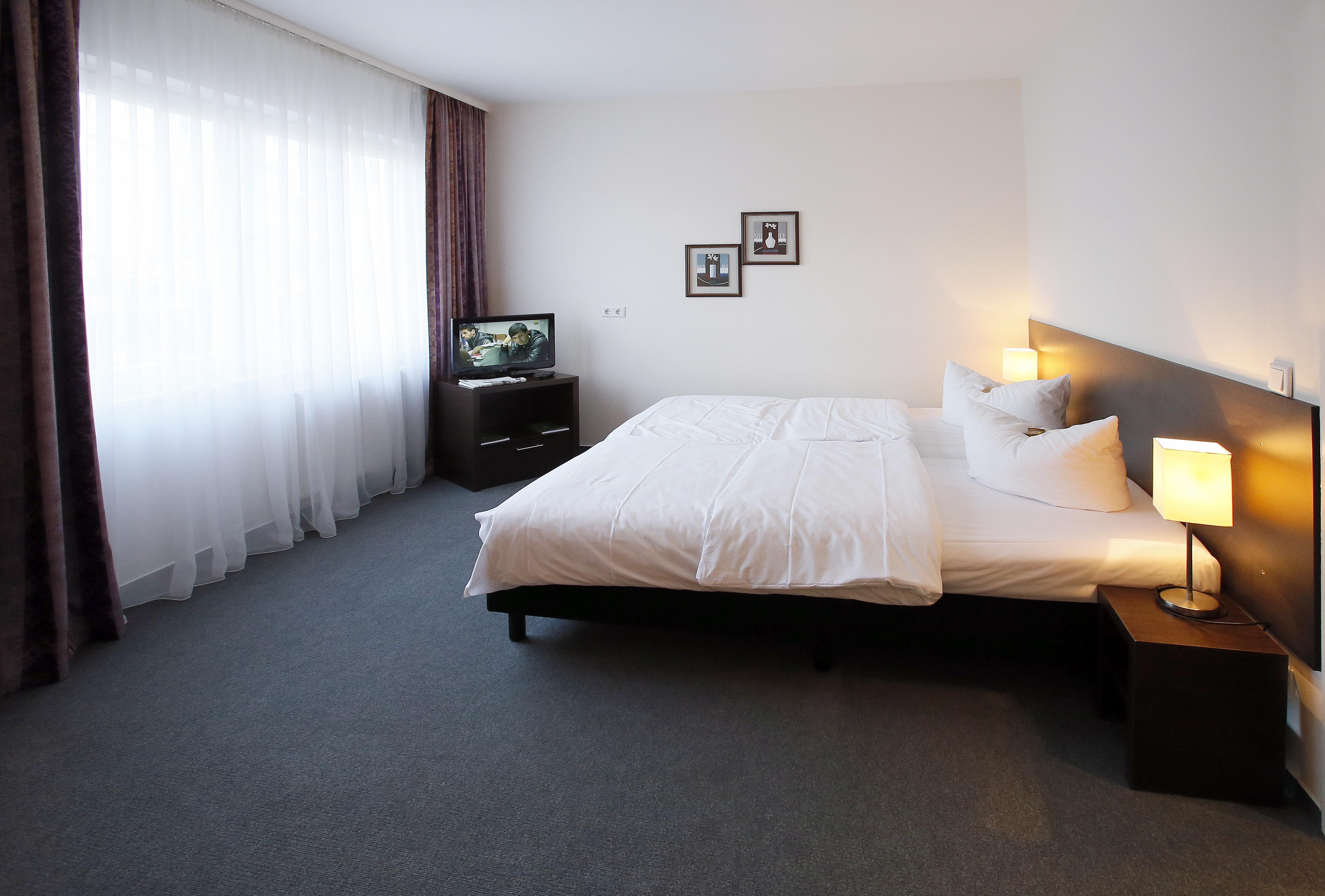 Hotel Luetzow Berlin Dış mekan fotoğraf