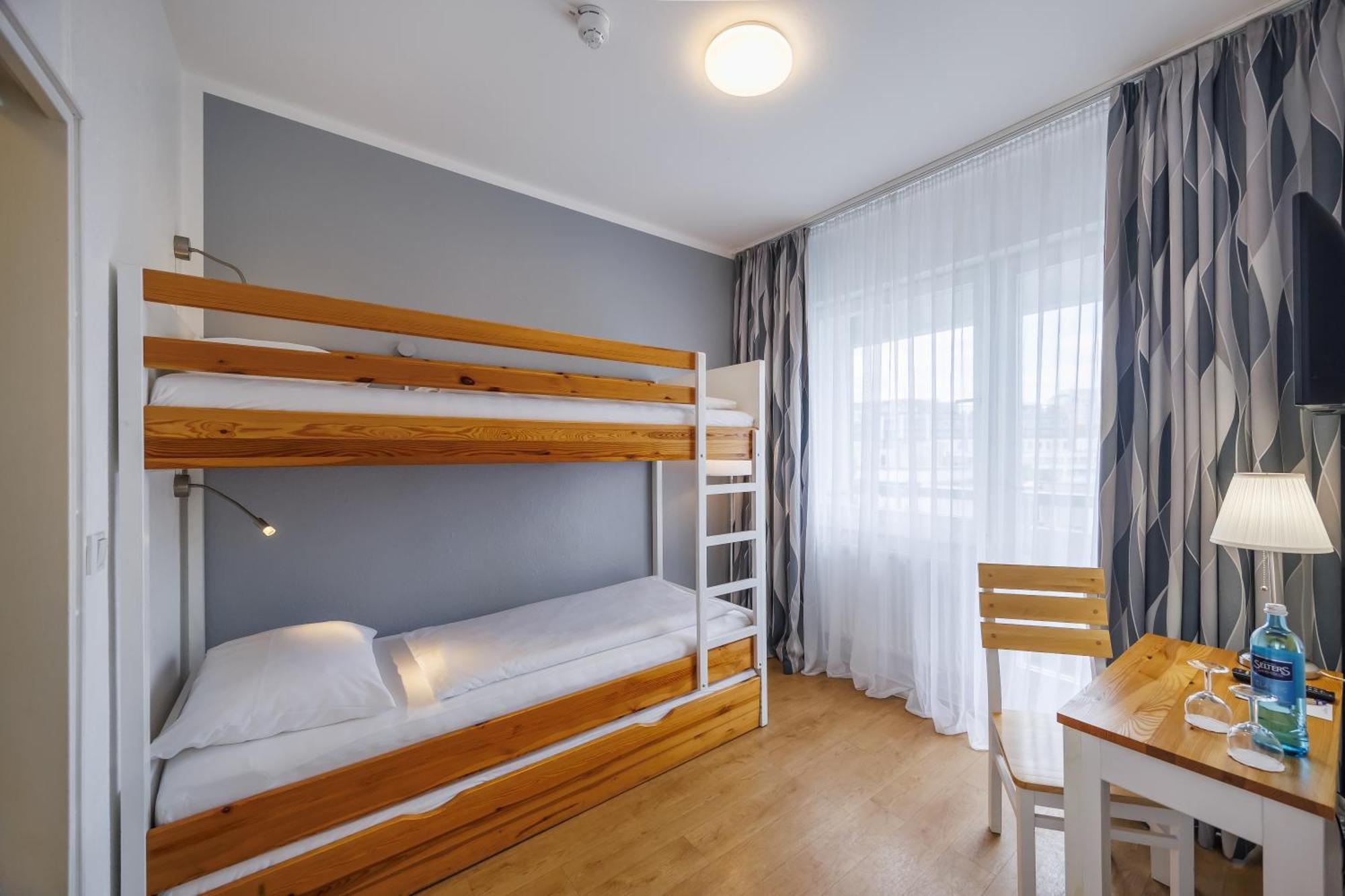 Hotel Luetzow Berlin Dış mekan fotoğraf
