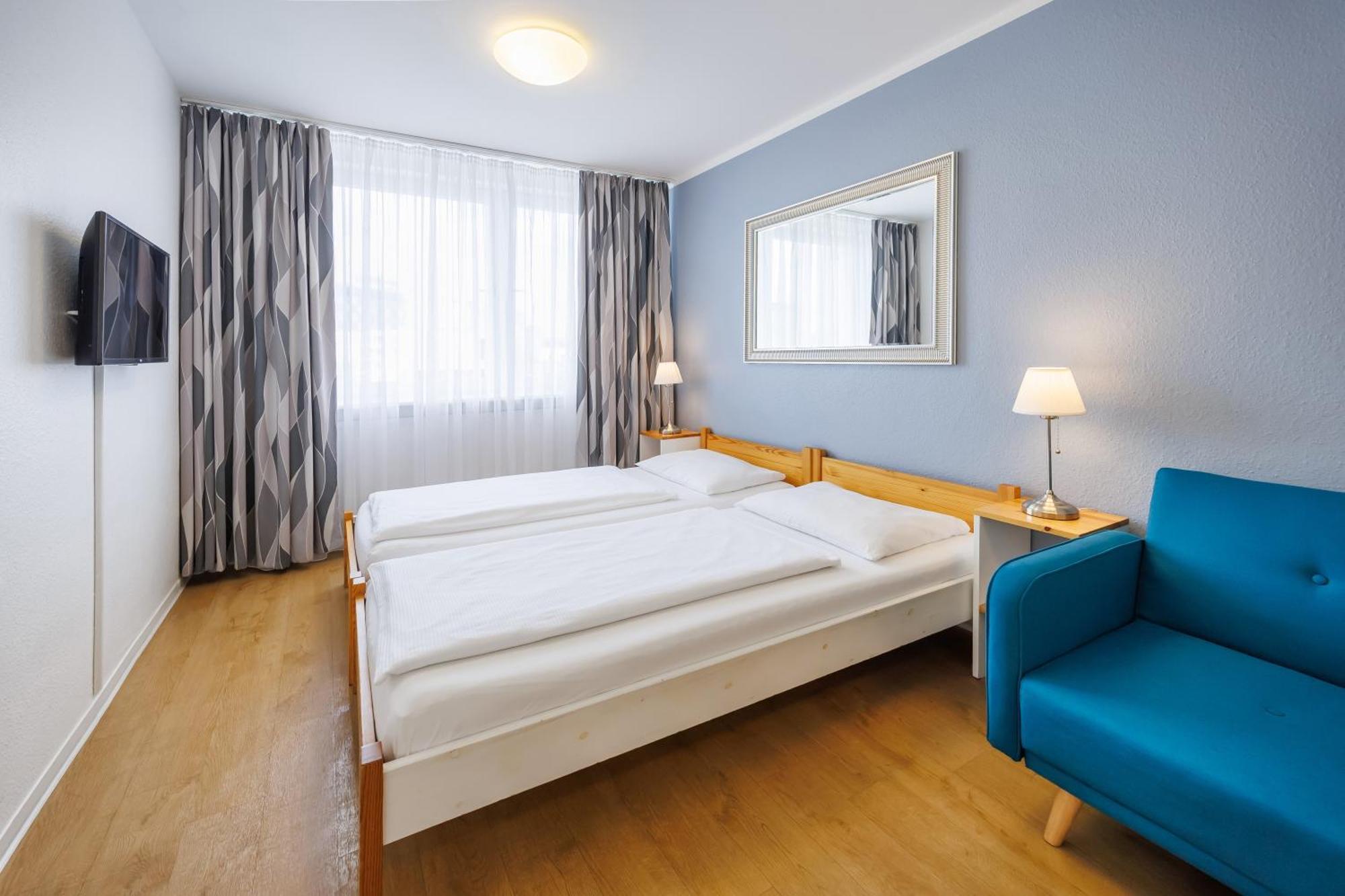 Hotel Luetzow Berlin Dış mekan fotoğraf