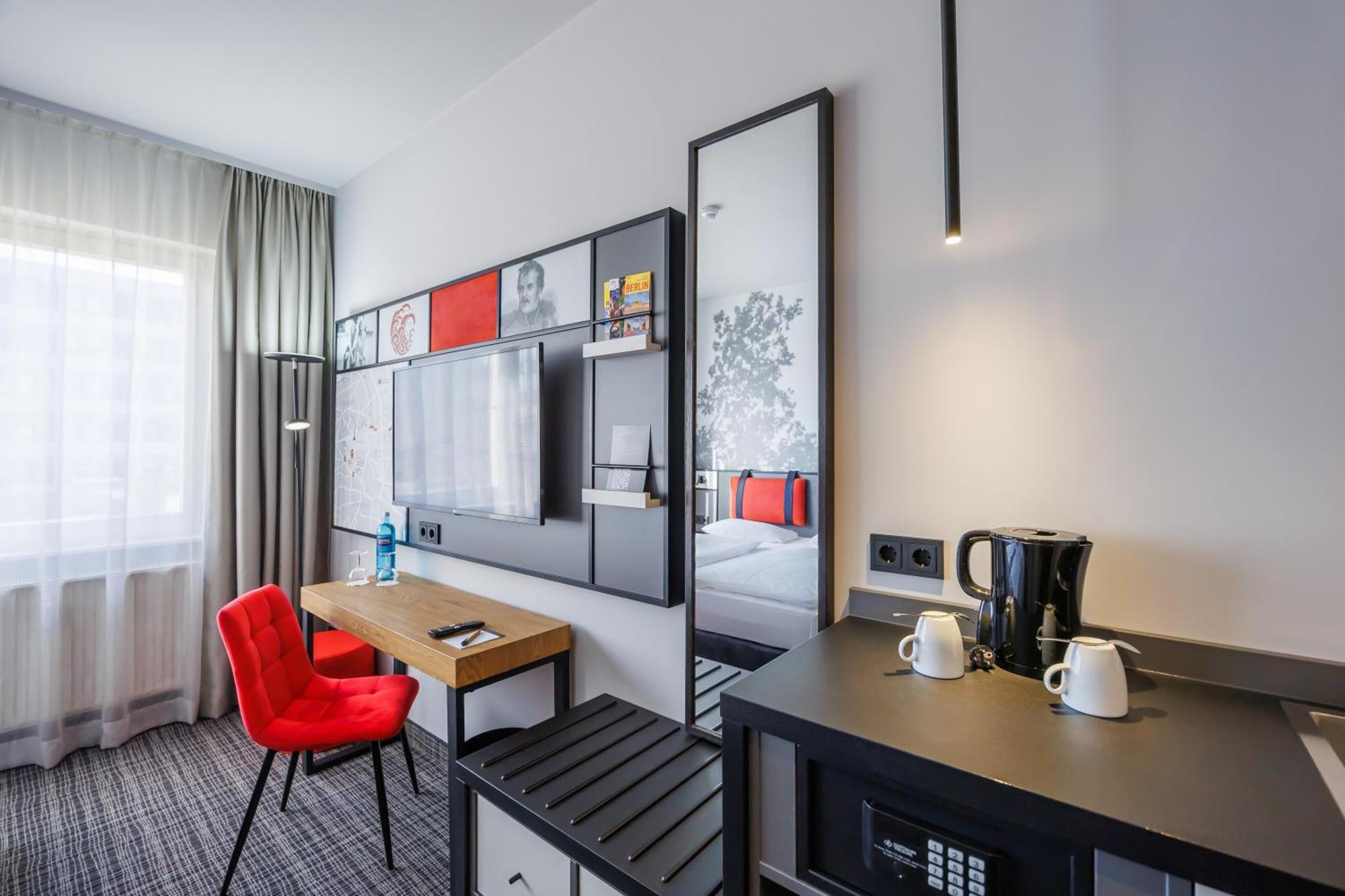 Hotel Luetzow Berlin Dış mekan fotoğraf